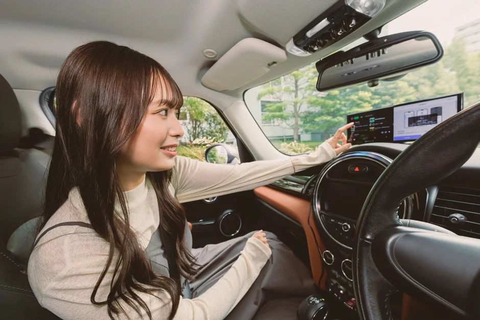 Woman operating display, accessories image