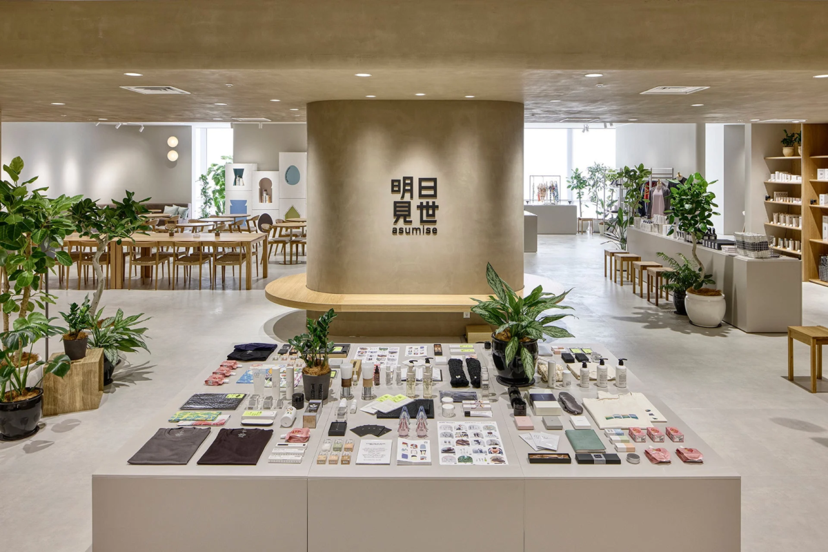 Asumise Store Interior