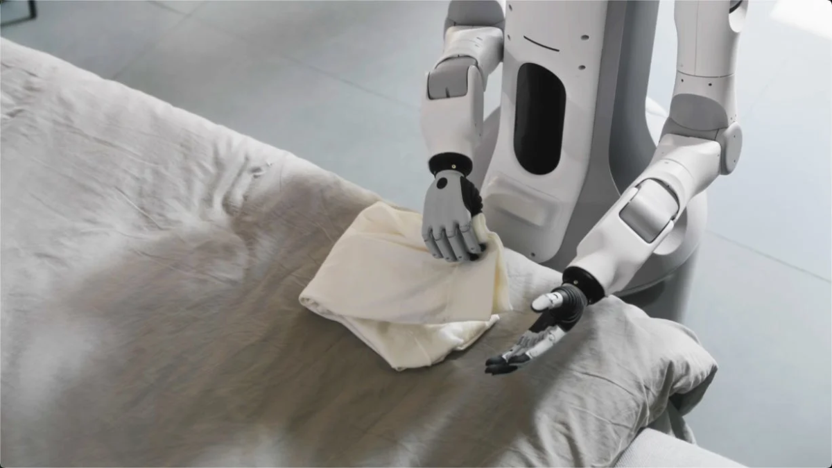 onero H1 Performing Chores