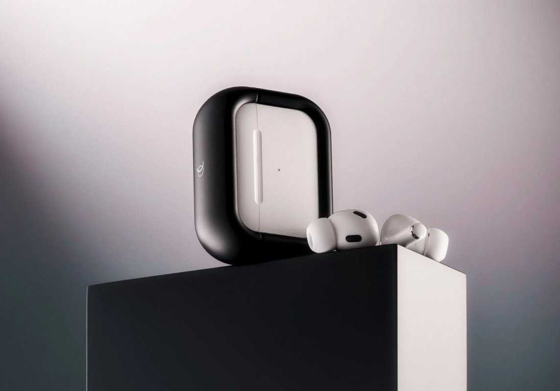 Black case with white AirPods Pro