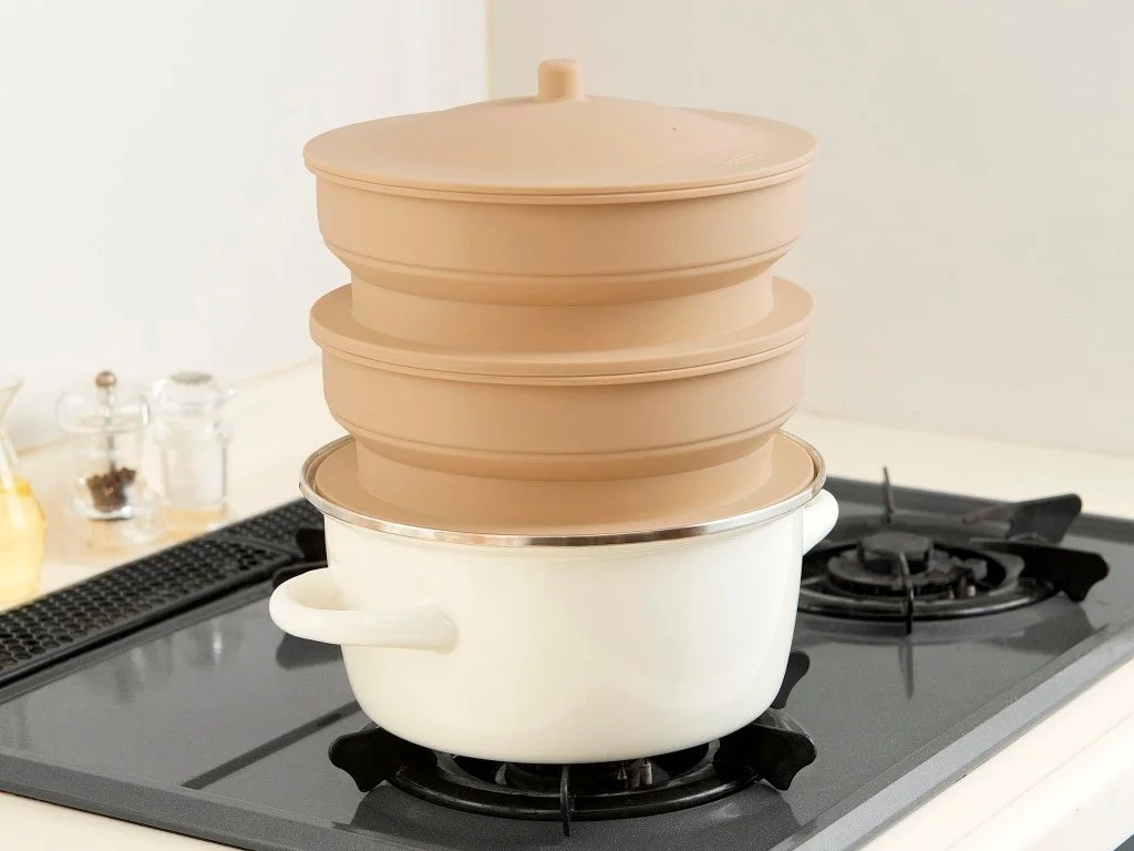 Two-tier steamer setup