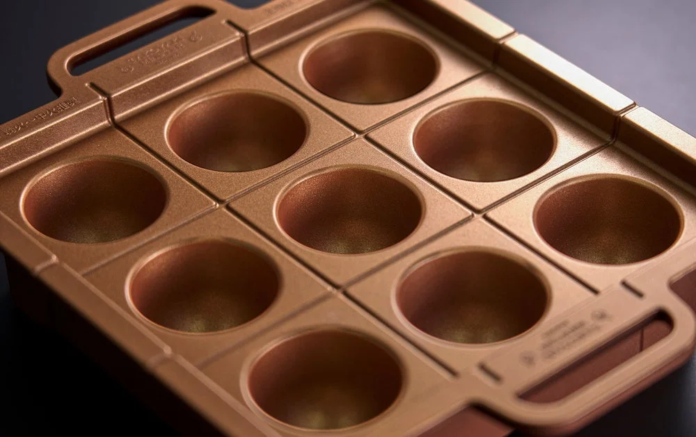 Titanium-coated takoyaki plate