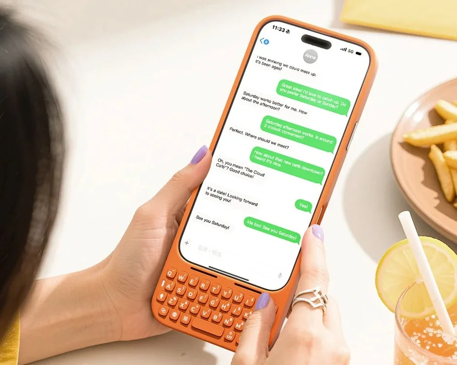 Akko MetaKey maximizing screen space