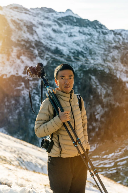 Photographer Naoki Ishikawa in snow mountains