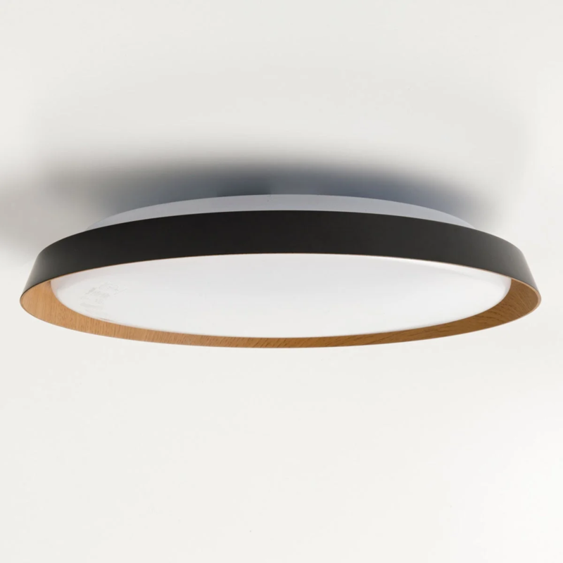 Wood-grain shade design