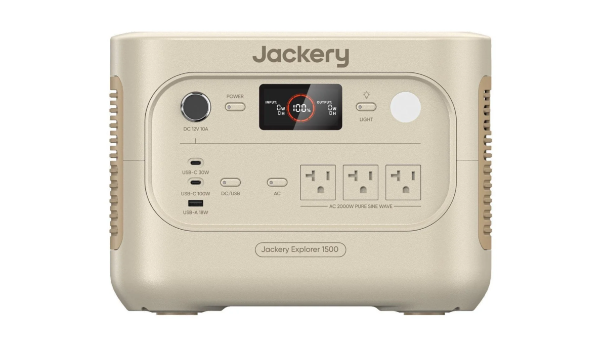 Jackery Explorer 1500 New front view with display