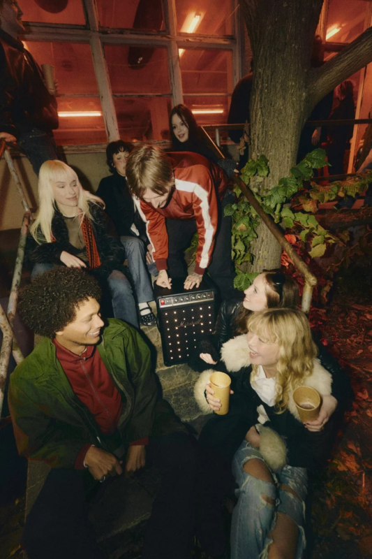 Marshall Bromley 450 at a party