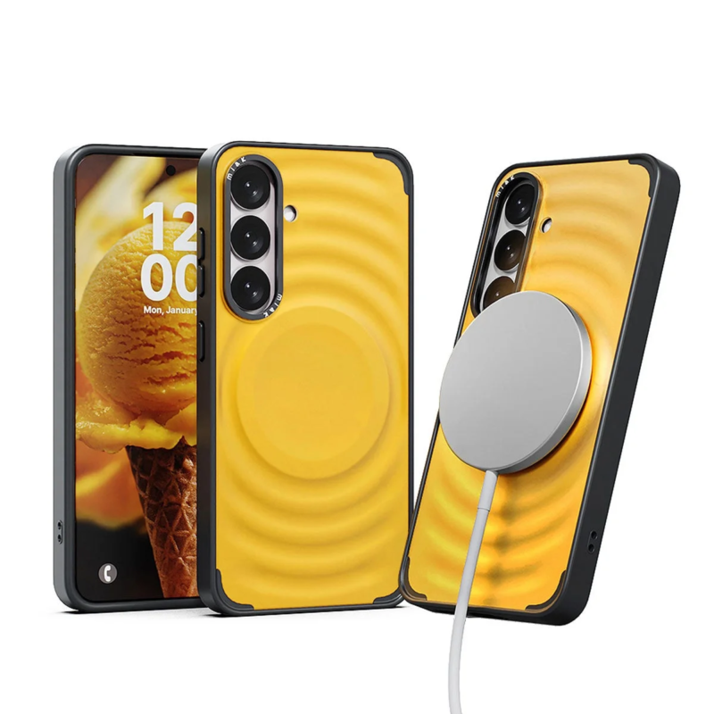 SCOOP case in Black Mango