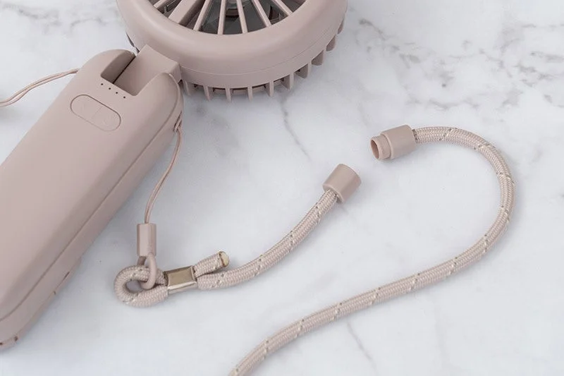 Safety neck strap detail