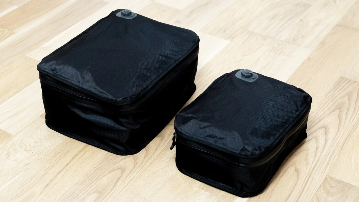 MIGARU compression bags in M and L sizes