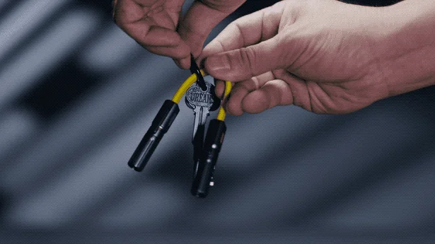 AOHi Prometheus compact design with keys