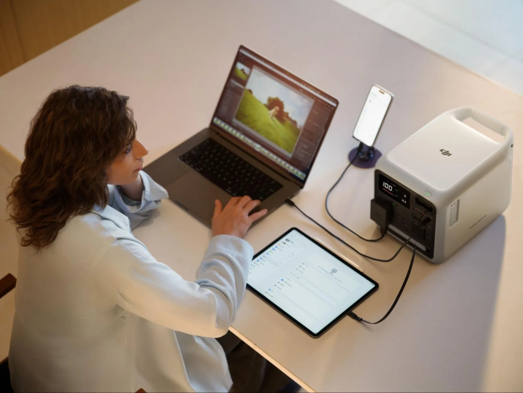 DJI Power 1000 Mini in an office setting