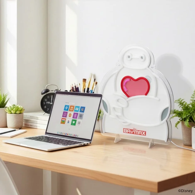 Baymax Light on Desk