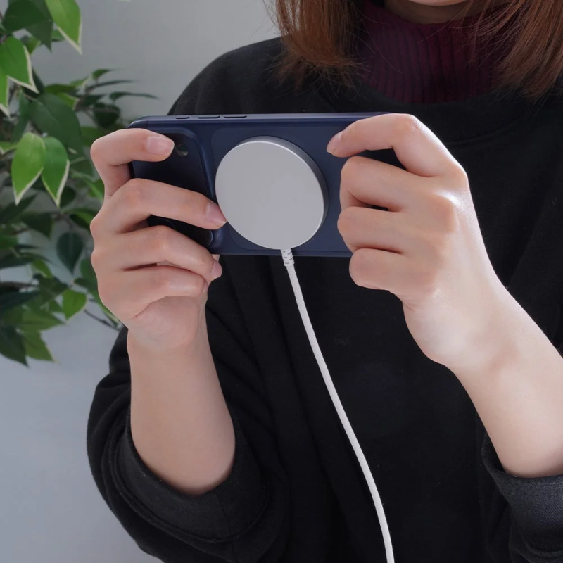 Smartphone with MagSafe charger