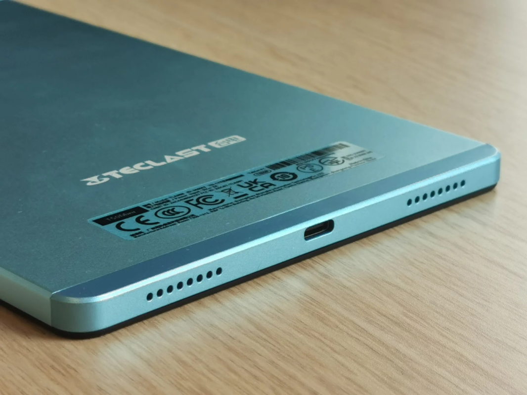 Back of Teclast T50Mini with USB-C port and speakers