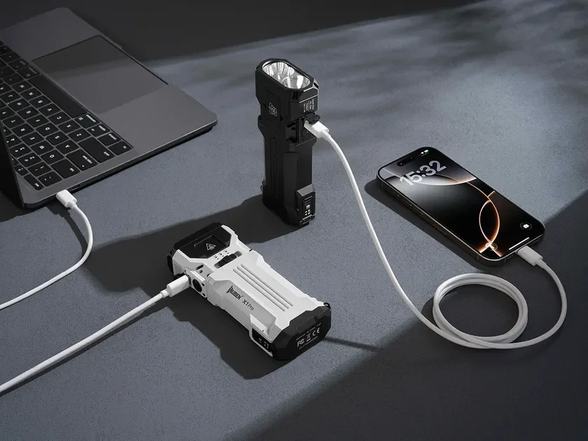 30W Fast Charging, 15W Reverse Charging