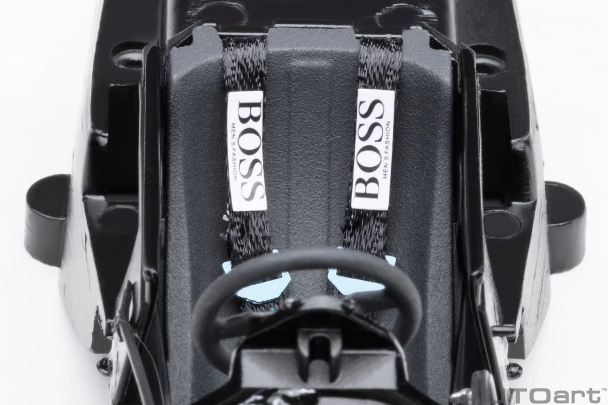 McLaren Honda MP4/6 seatbelt detail