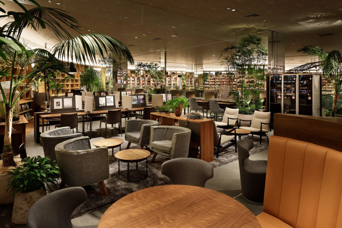 SHARE LOUNGE