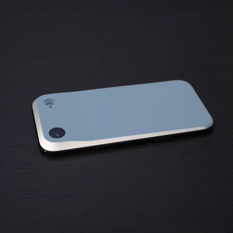 MYNUS iPhone Air BACK in blue