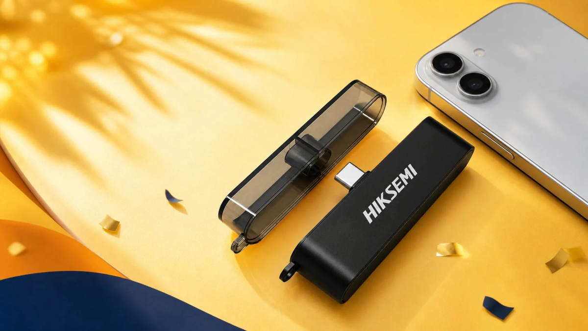HIKSEMI S200 USB-C SSD with smartphone