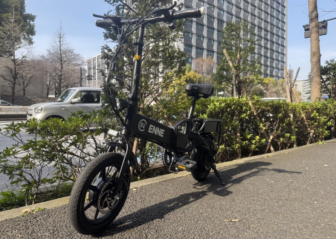 ENNE ZERO on Street