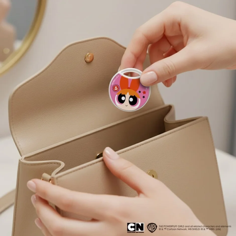 Blossom Tag in Handbag