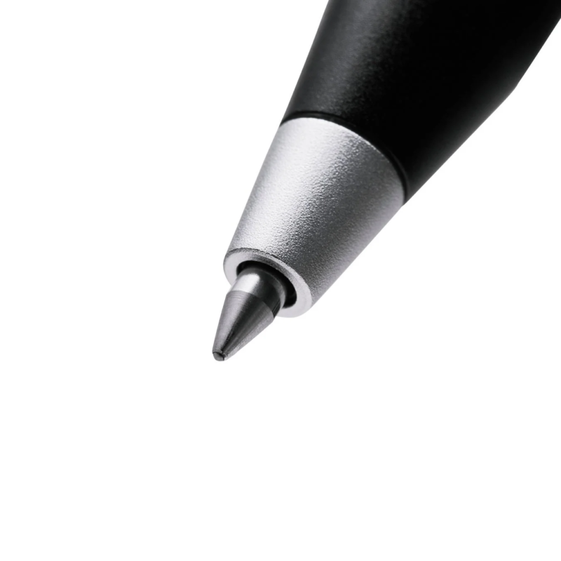 Close-up of Stylus Two-Way tip