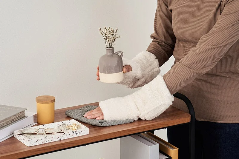 Arm Warmers, Cleaning