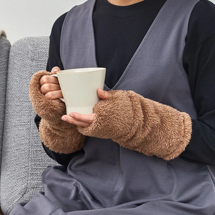 Arm Warmers with Mug