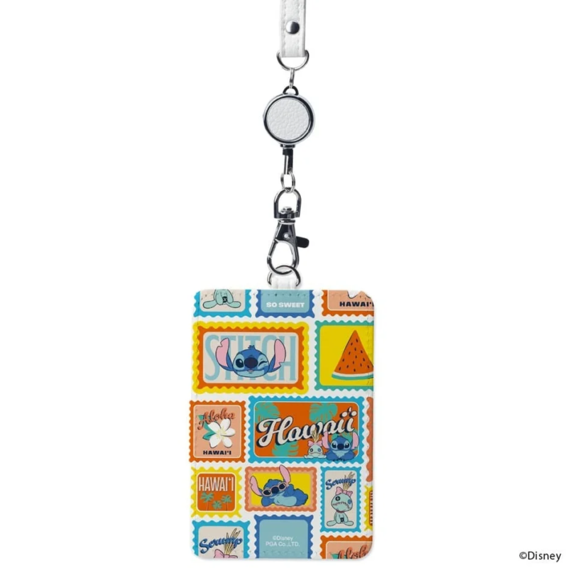 Stitch Hawaii-themed Retractable Pass Case