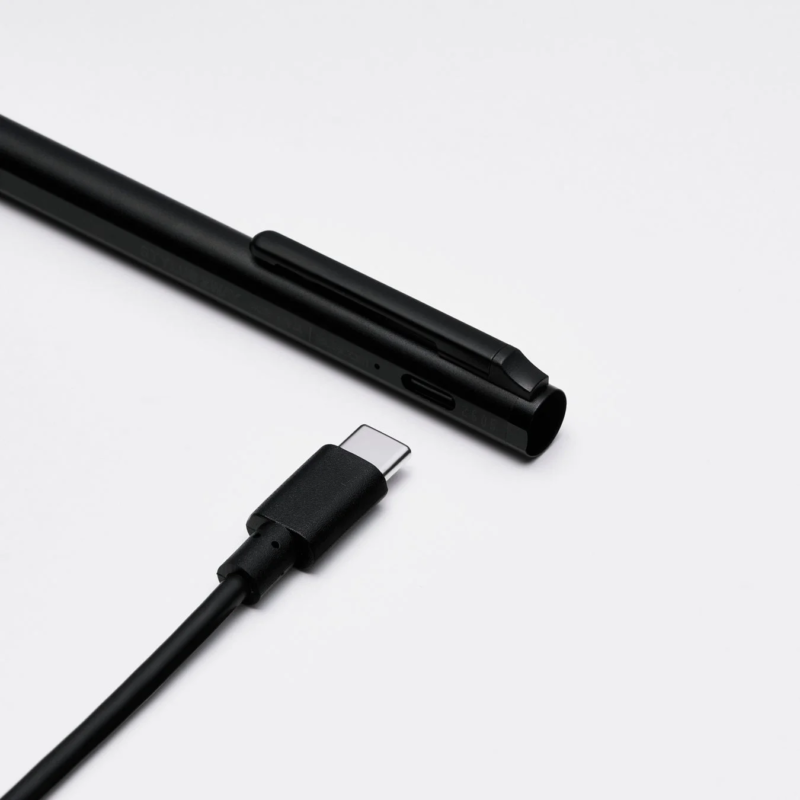 Stylus Two-Way with USB-C charging cable