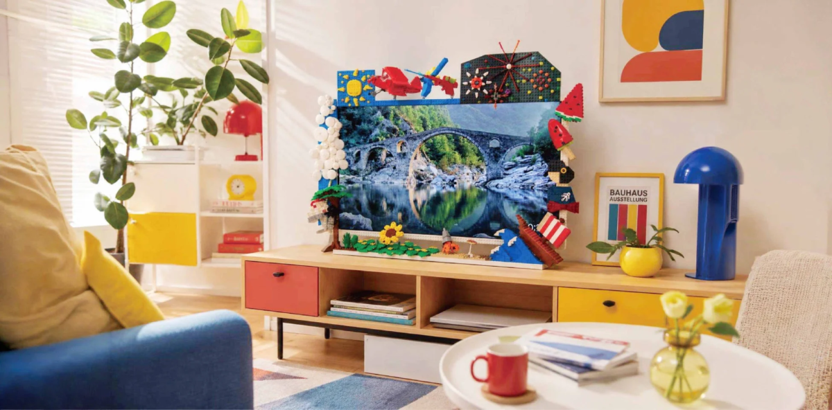 TV with blocks in a living room