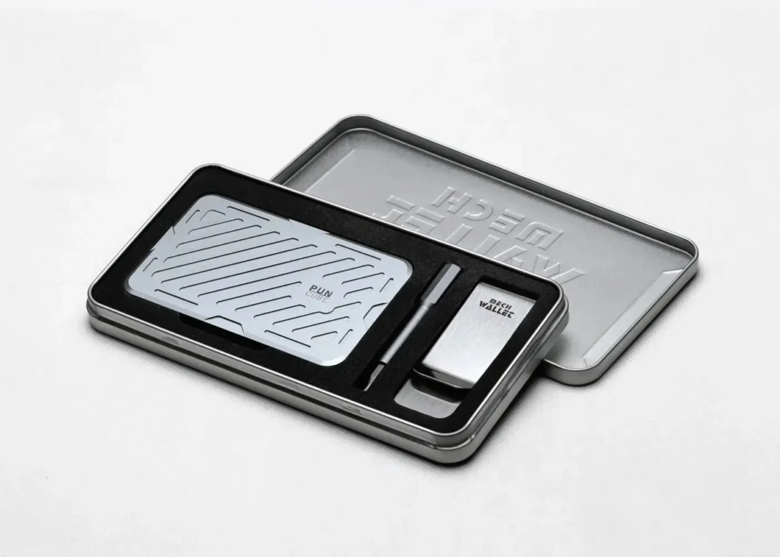 Aluminum case for Mech Wallet gift