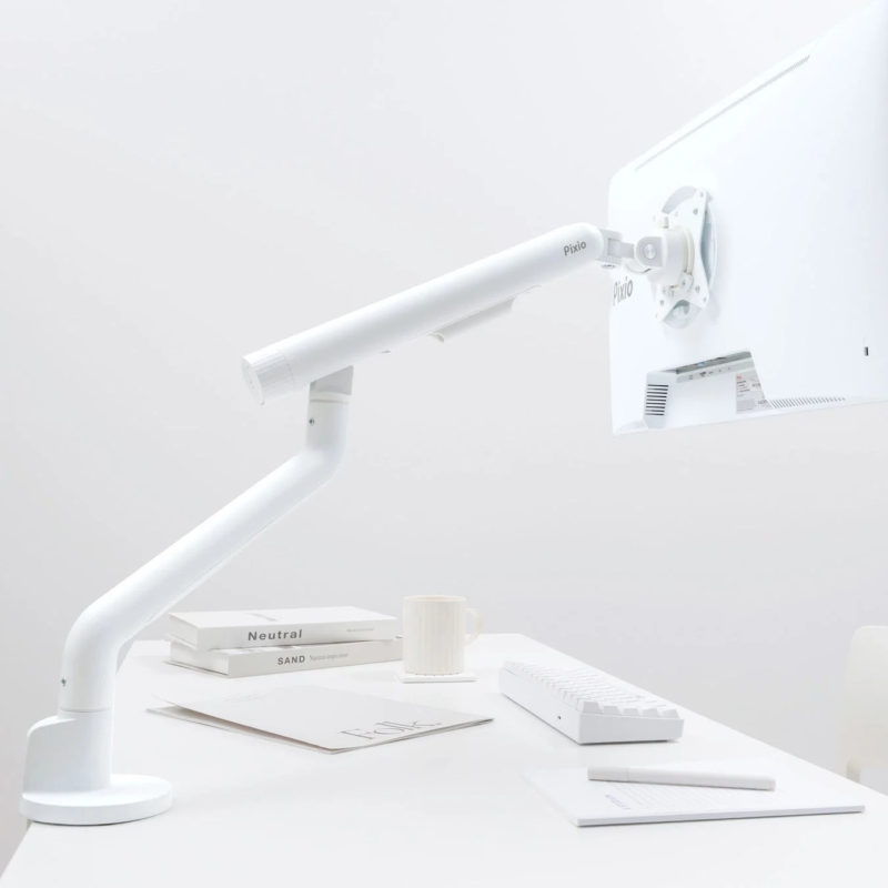 Seamless design of Pixio monitor arm
