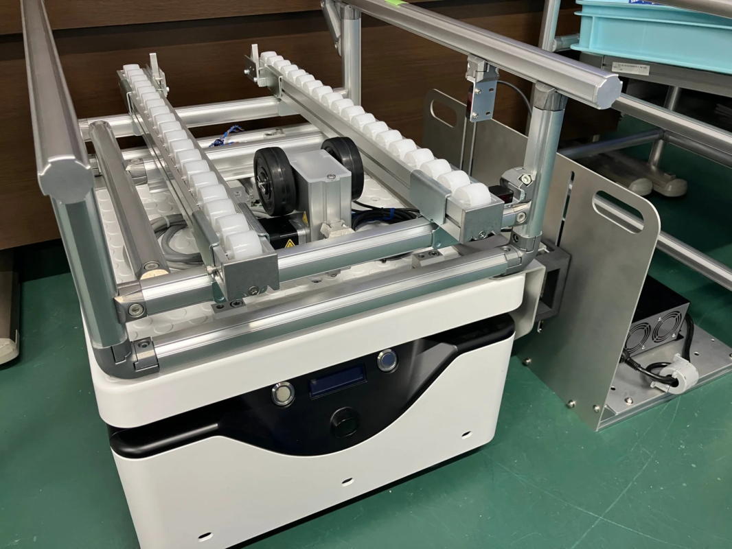 AGV/AMR robot