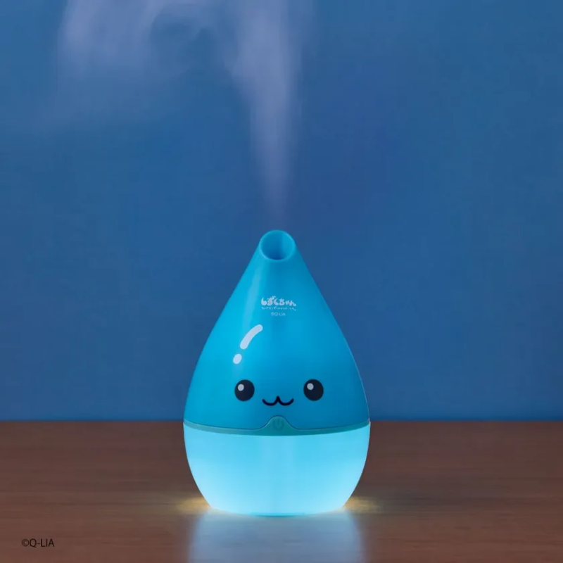 LED light illuminates with humidification